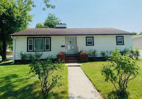 901 Stanton, Bay City, MI 48708