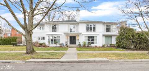 15825 Windmill Pointe, Grosse Pointe Park, MI 48230