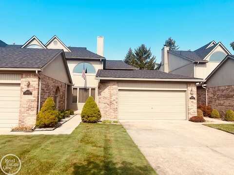 51433 Fox Hill, Chesterfield, MI 48047