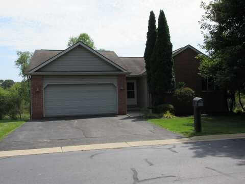 1233 Crystal Pointe, Fenton, MI 48430