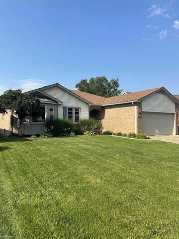 18521 Cranbrook, Clinton Township, MI 48038