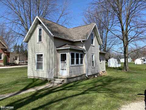 7032 E Michigan, Pigeon, MI 48755