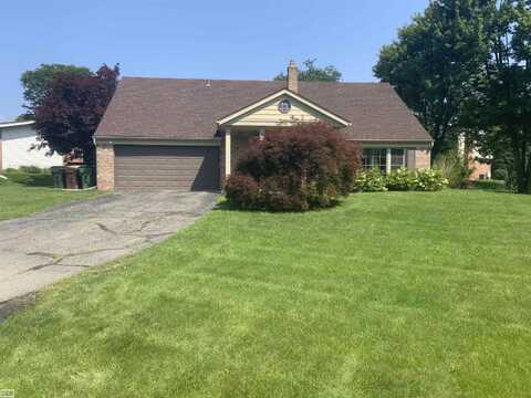 8693 Hedgeway, Shelby, MI 48317