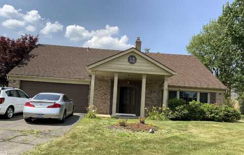 8693 Hedgeway, Shelby, MI 48317