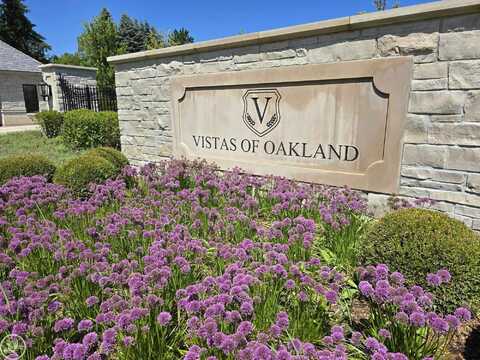 1753 Vista, Oakland, MI 48363