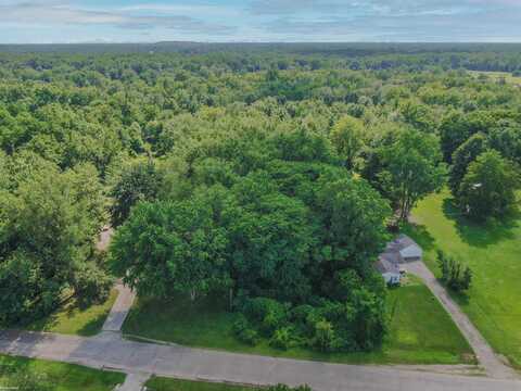 00 Huron River, New Boston, MI 48164