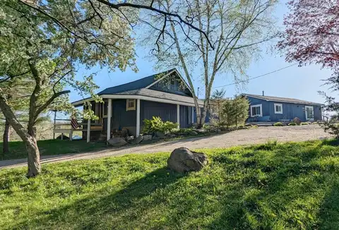 7441 Tipsico Lake, Holly, MI 48442