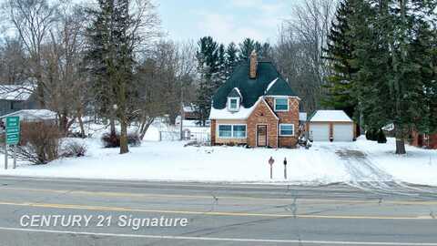 987 W Huron, Vassar, MI 48768