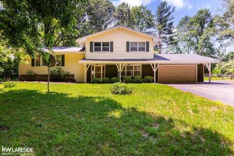 2488 Brighton, Howell, MI 48843