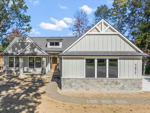 1477 Larkspur, Oxford, MI 48371