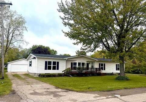 50621 Lagae, New Baltimore, MI 48047