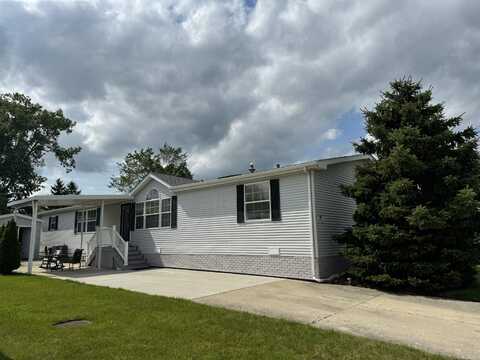 57329 Sawmill, New Haven, MI 48048