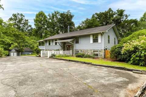 5465 Walker Street, YOUNG HARRIS, GA 30582