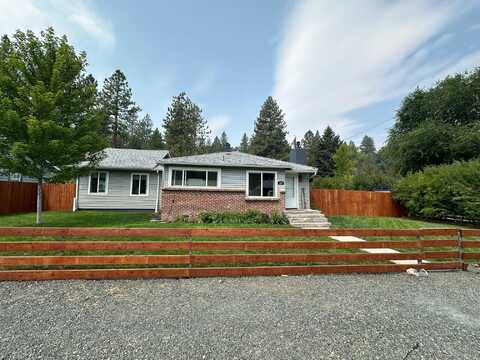 237 N Humbolt Street, Canyon City, OR 97820