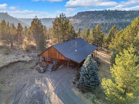 70080 McKenzie Canyon Road, Sisters, OR 97759