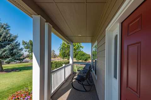 333 NE Knickerbocker Avenue, Redmond, OR 97756