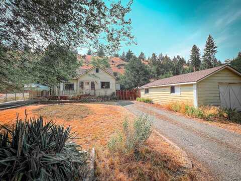 101 N Humbolt Street, Canyon City, OR 97820