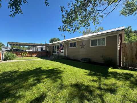 228 N Humbolt Street, Canyon City, OR 97820