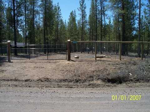 16323 Lava Drive, La Pine, OR 97739