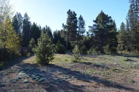 135627 N Highway 97, Crescent, OR 97733