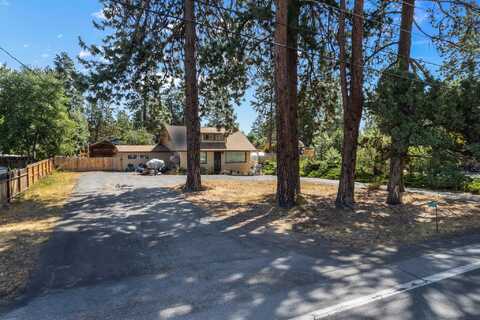 61170 Parrell Road, Bend, OR 97702