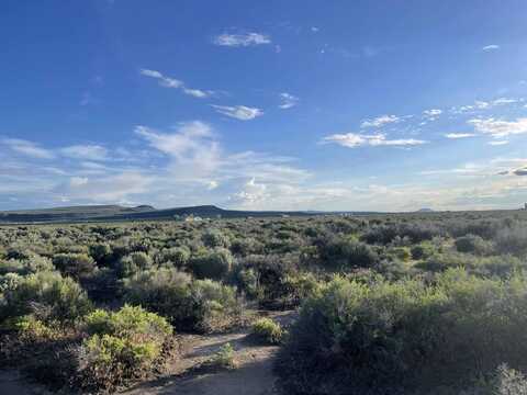 Klamath Lane, Christmas Valley, OR 97641