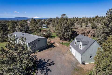 7150 SW Nighthawk Lane, Terrebonne, OR 97760