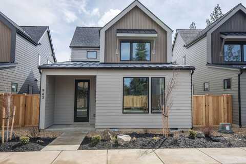 963 W Linda Avenue, Sisters, OR 97759