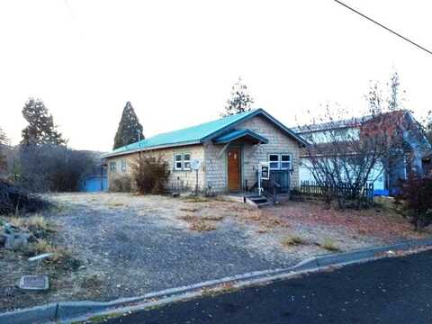 1336 LAKEVIEW Avenue, Klamath Falls, OR 97601