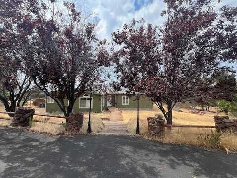 10775 SW Mintken Road, Culver, OR 97734