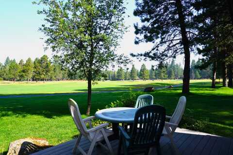 57277 Overlook Road, Sunriver, OR 97707