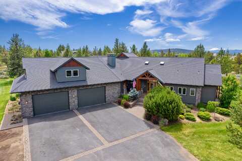 20960 Royal Oak Circle, Bend, OR 97701