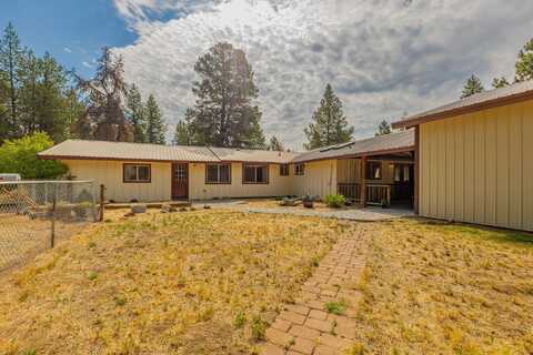 15697 Dawn Road, La Pine, OR 97739