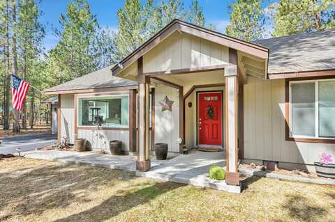 14840 Laurel Road, La Pine, OR 97739