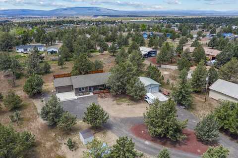 12736 SW Wheat Grass Road, Terrebonne, OR 97760