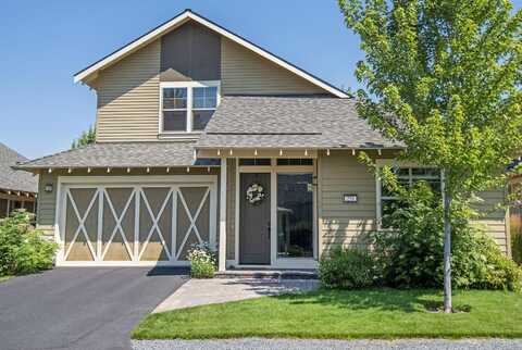 250 Split Rail Lane, Redmond, OR 97756