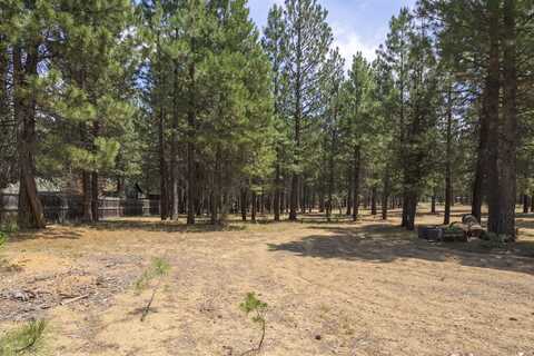 53323 Andrews Road, La Pine, OR 97739