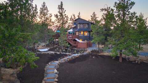 63721 Johnson Road, Bend, OR 97703