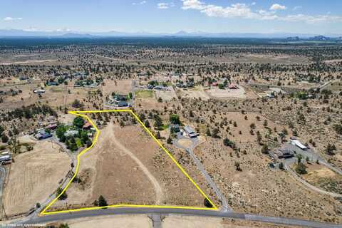 Bent Loop, Powell Butte, OR 97753