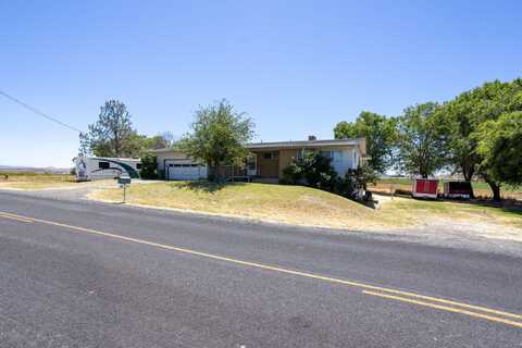 2551 SW Ford Lane, Madras, OR 97741