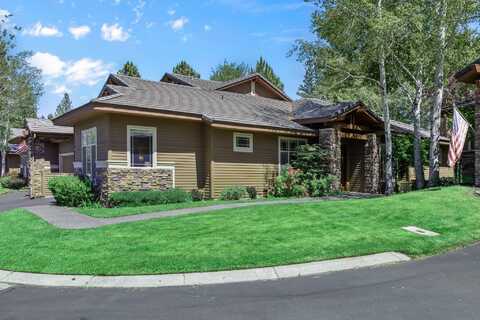 19571 SW Simpson Avenue, Bend, OR 97702