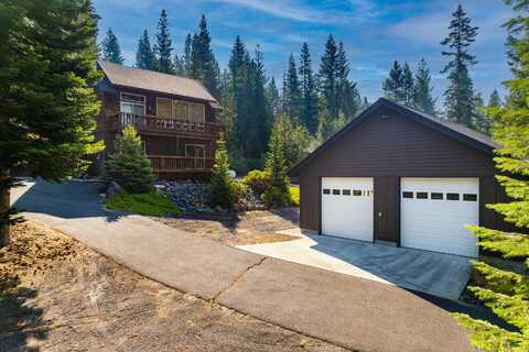 18741 Diamond Peak Drive, Crescent Lake, OR 97733