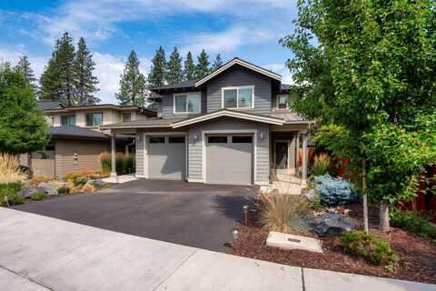 20142 Flowing Water Way, Bend, OR 97702