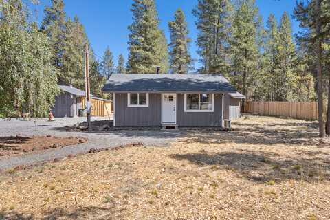 52844 Day Road, La Pine, OR 97739