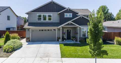 375 NW 28th Street, Redmond, OR 97756