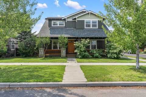 2727 NE Great Horned Place, Bend, OR 97701