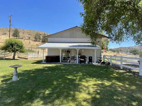 32311 HWY 19-207, Spray, OR 97874