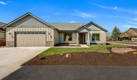 205 NW Saddle Ridge Loop, Prineville, OR 97754