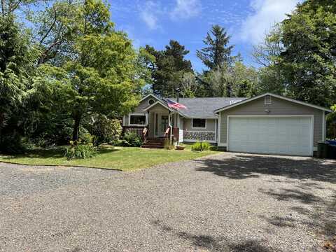 9151 NW Kinglet Street, Seal Rock, OR 97376