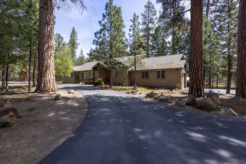 52160 Foxtail Road, La Pine, OR 97739